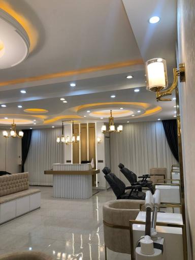 عکس تالار و باغسرا شاران