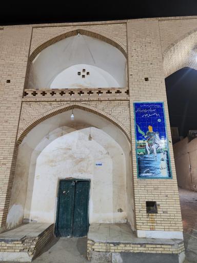 عکس حسینیه بزرگ عقدا