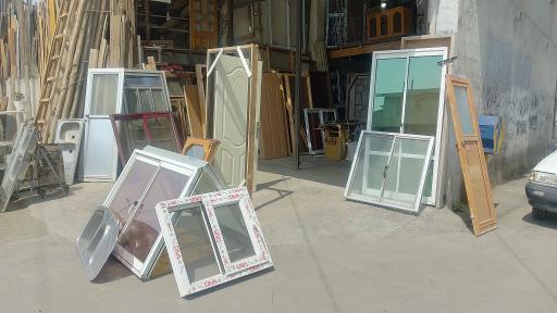 عکس فروشگاه درب و پنجره آلومینیوم و چوبی فیروزجایی