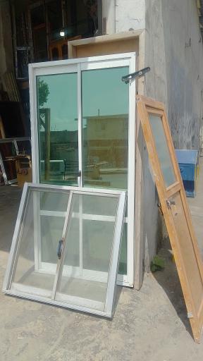 عکس فروشگاه درب و پنجره آلومینیوم و چوبی فیروزجایی