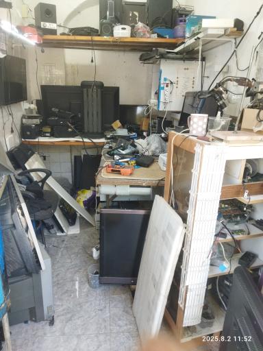 عکس تعمیرات صوتی تصویری علی