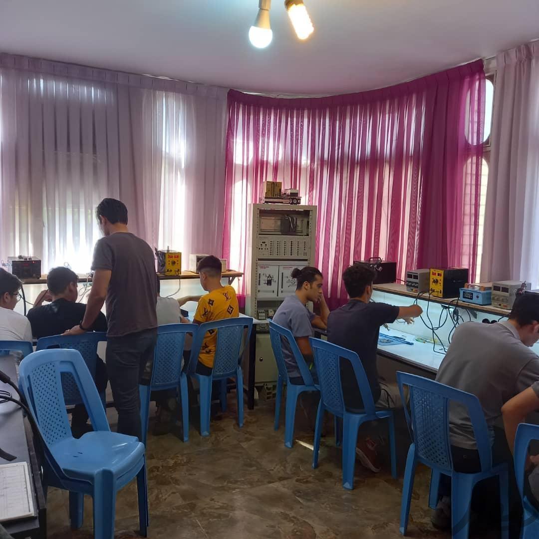 عکس آموزشگاه فنی حرفه ای ایران مهارت 