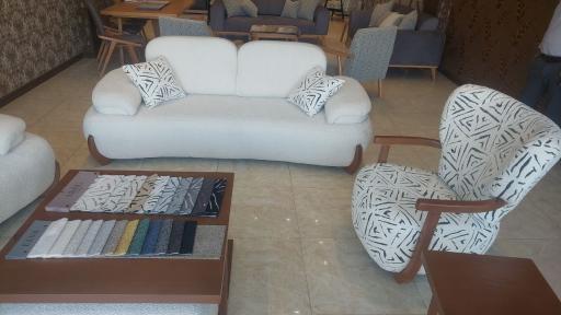 عکس فروشگاه مبل آخیش