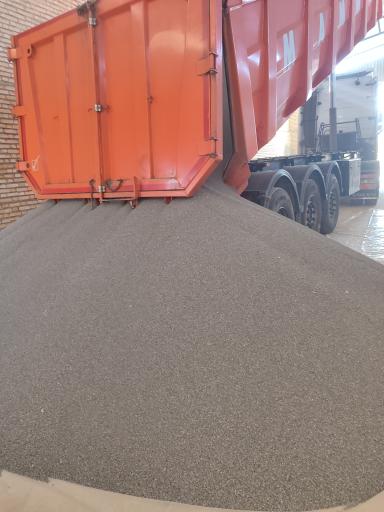 عکس خدمات کشاورزی برادران بنواری