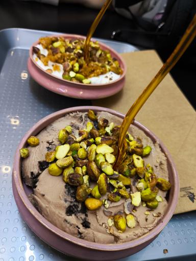 عکس بستنی سنتی کوزه چی کرج