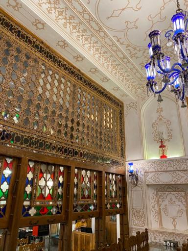 عکس کافه رستوران خانه همدم السلطنه