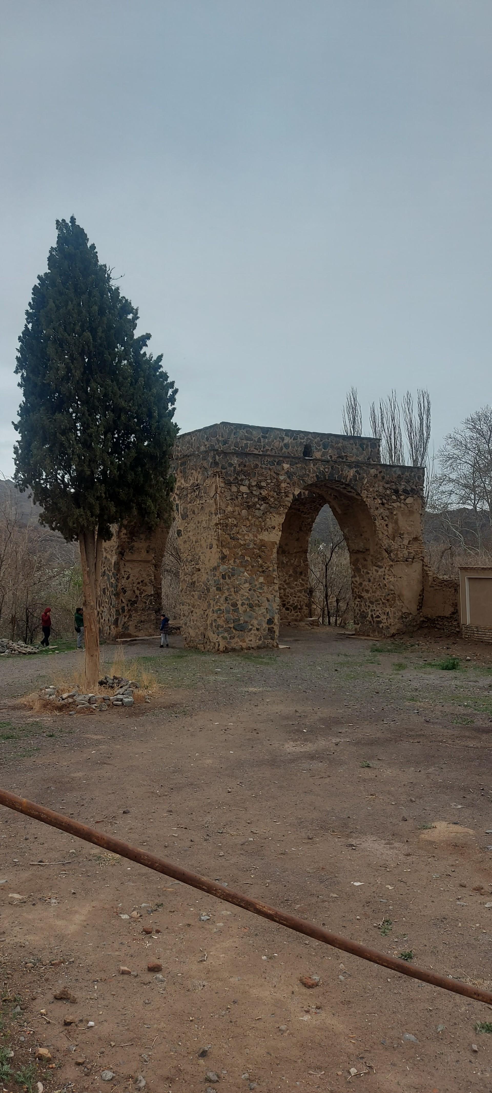 عکس آتشکده نطنز