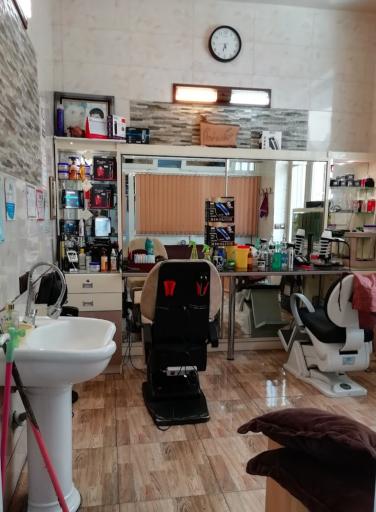 عکس آرایشگاه رهام