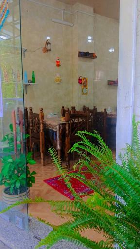 عکس سفره خانه سنتی رباب