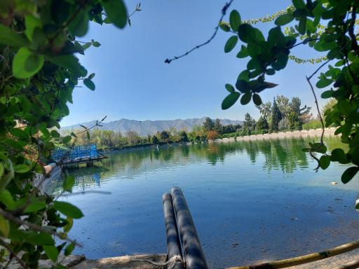 عکس دریاچه مصنوعی