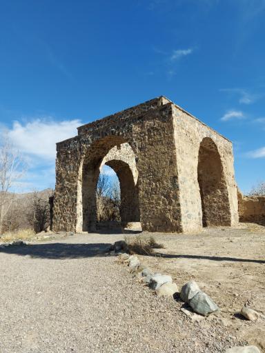 عکس آتشکده نطنز