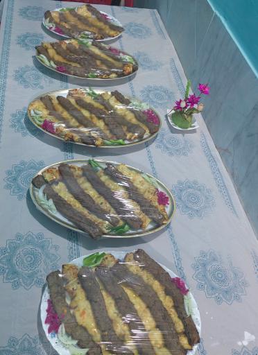 عکس کترینگ تهیه غذای صدف