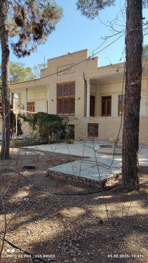 عکس هتل رستوران سنتی باغسرای اردکان