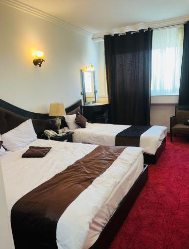 هتل کادوس بزرگ رشت