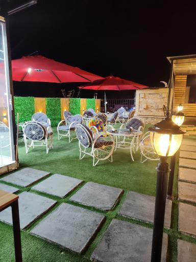 عکس کافه رستوران اسکای گاردن