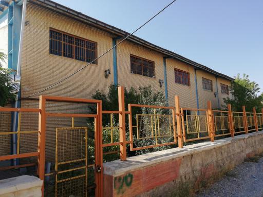 عکس سالن ورزشی تیکمه داش