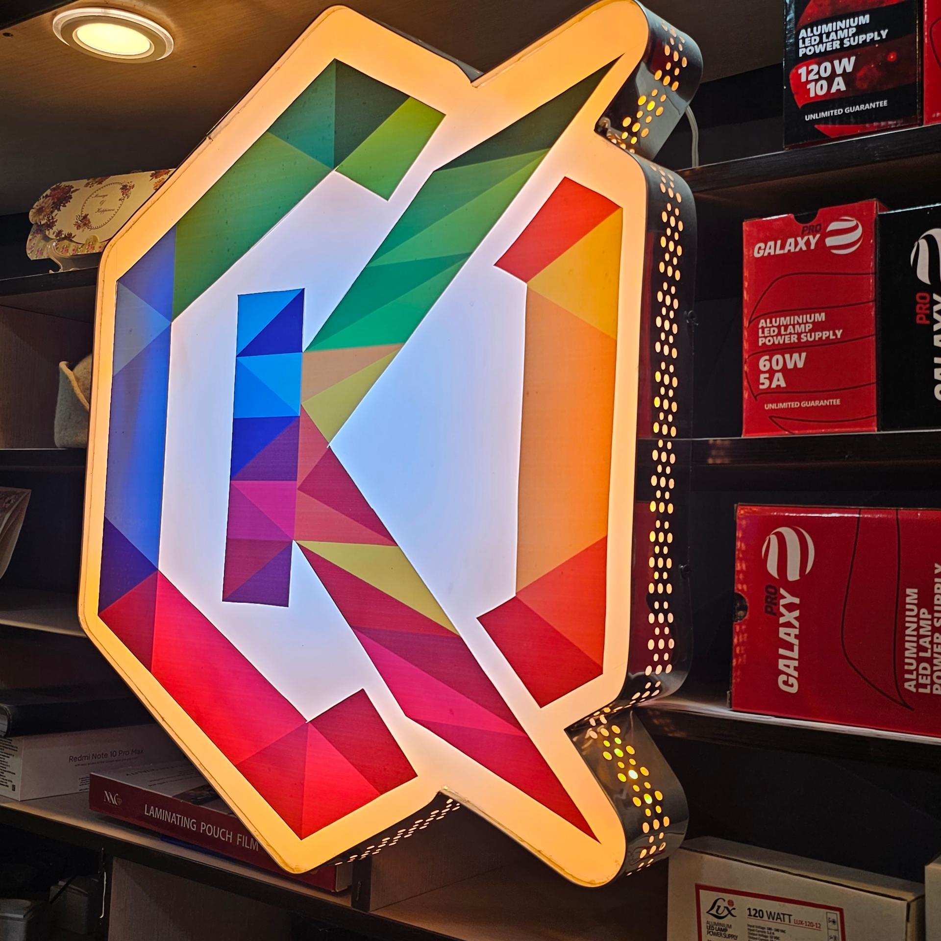 عکس تابلوسازی کمند هنر