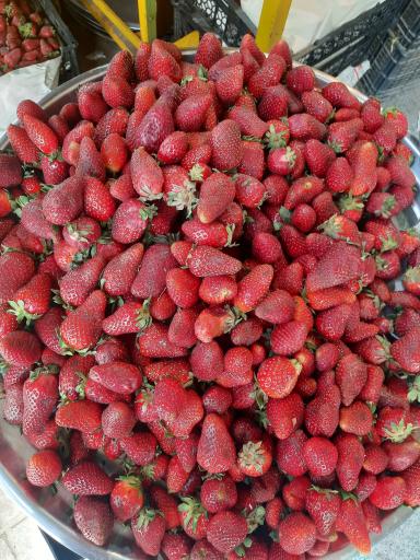 عکس میوه و تره بار میلاد