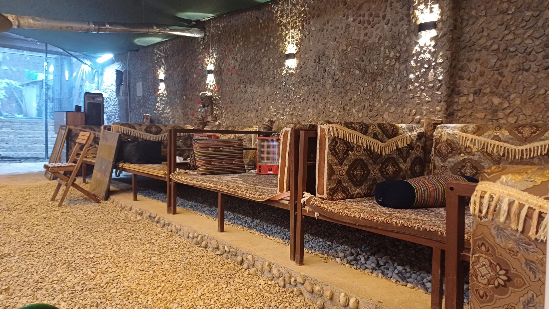 عکس سرای سنتی کوهستان 