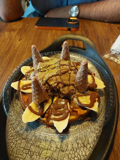 عکس کافه بستنی پرتقال