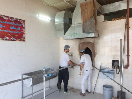 عکس نانوایی خوش خلق