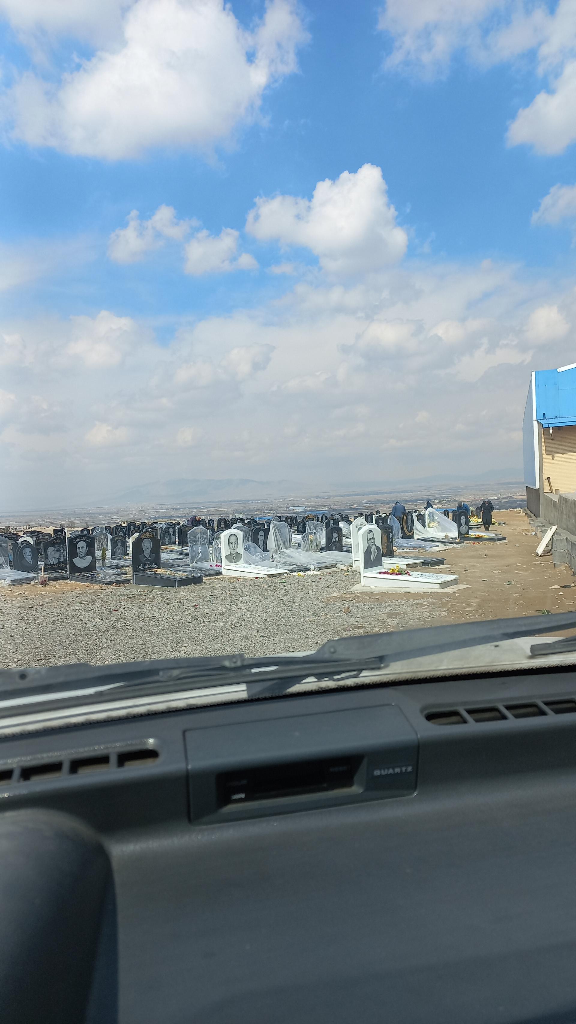عکس بلوک ۱۱۱ وادی رحمت