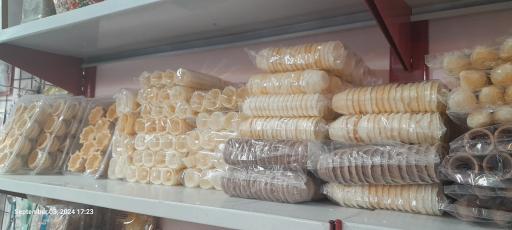 عکس لوازم قنادی گیلاس