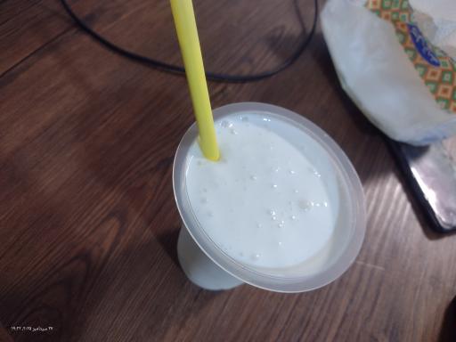 عکس آبمیوه و بستنی کوروش