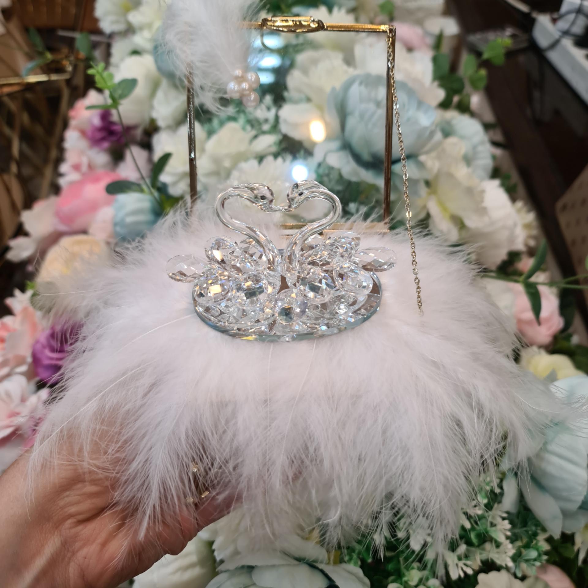 عکس گیفت لند