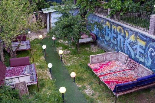 عکس رستوران و سفره خانه برکه