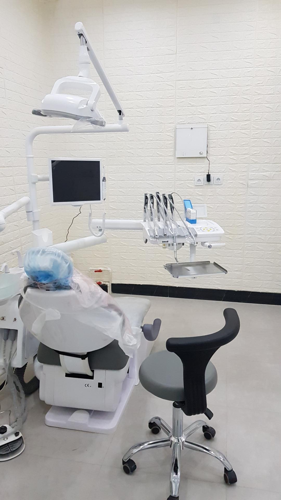 عکس دندانپزشکی دکتر حیدری نسب