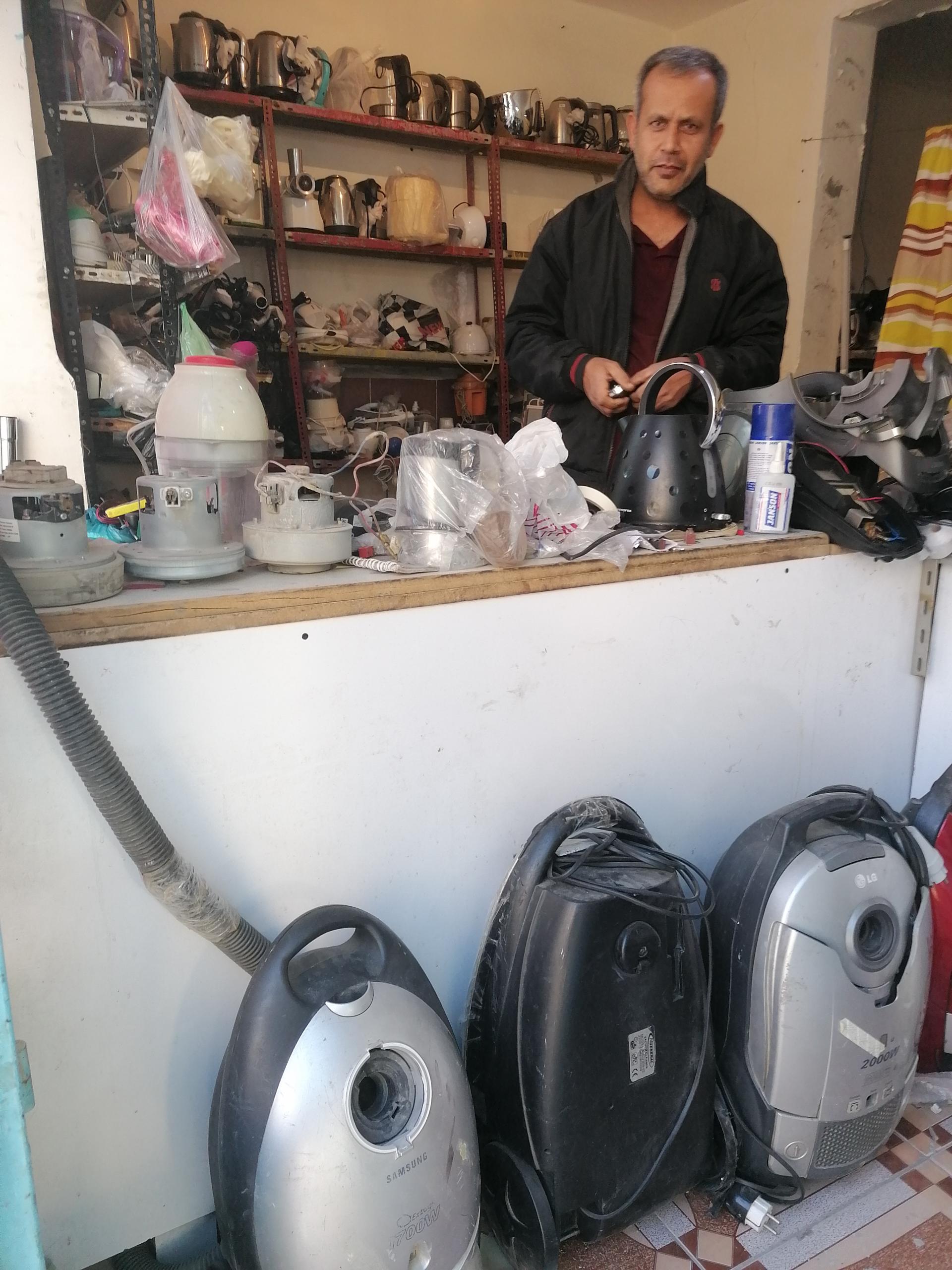 عکس تعمیرات لوازم خانگی محمدی