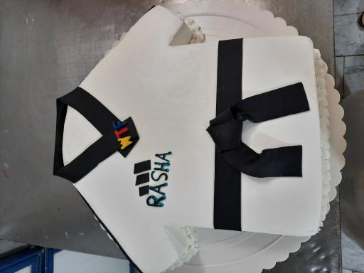 عکس شیرینی فروشی مهدی