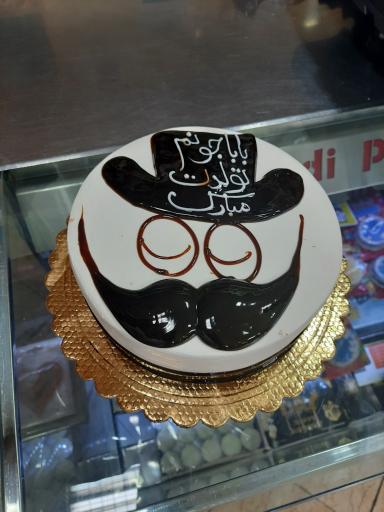 عکس شیرینی فروشی مهدی