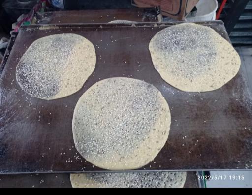 عکس کلوچه پزی سنتی جنوب