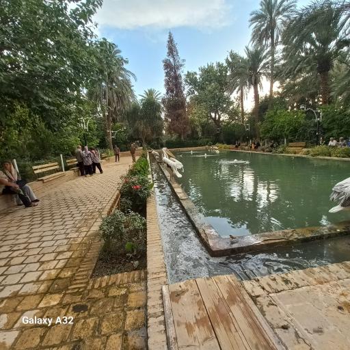عکس باغ گلشن