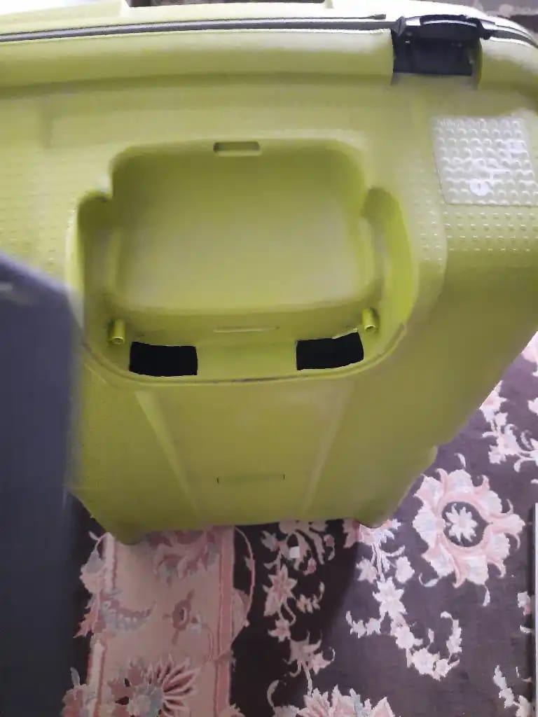 عکس تعمیرات چمدان، کیف و کفش محمودی