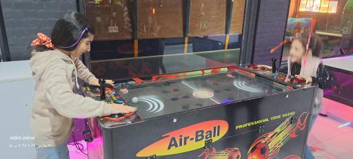 عکس مجتمع تی رکس کلاب