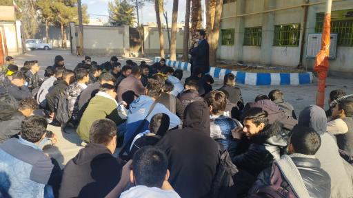 عکس هنرستان فنی نمونه حضرت علی اکبر