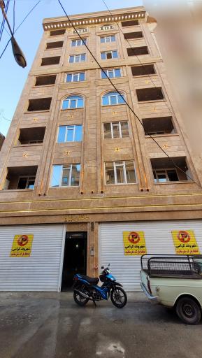 عکس ساختمان ایلیا