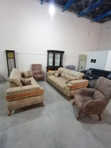 مبلمان خانی مقدم