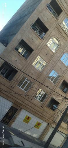 عکس ساختمان ایلیا