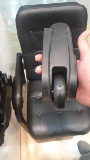 عکس تعمیرات چمدان، کیف و کفش محمودی