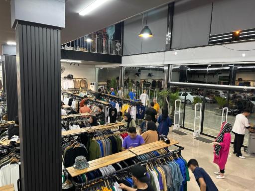 عکس پوشاک محسن زارا