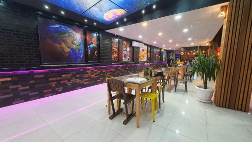 عکس مجتمع تی رکس کلاب