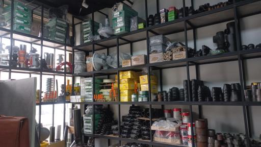 عکس فروشگاه میراث صنعت