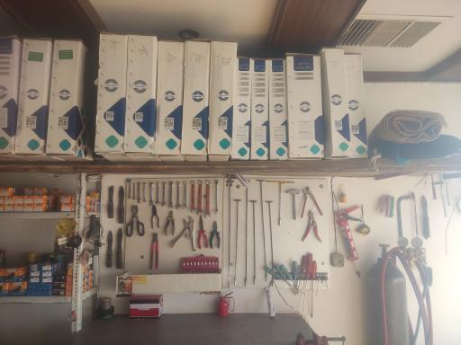 عکس رادیاتور‌ سازی آقایی