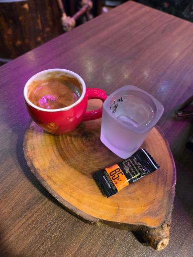 عکس کافه میشو