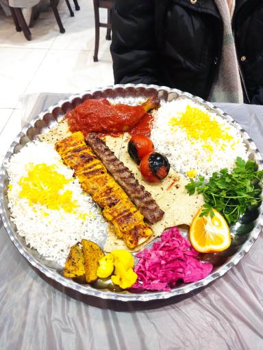 عکس رستوران آتور