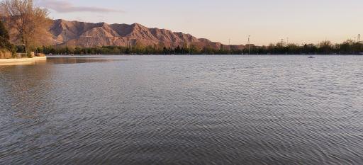 عکس دریاچه مصنوعی آزادگان